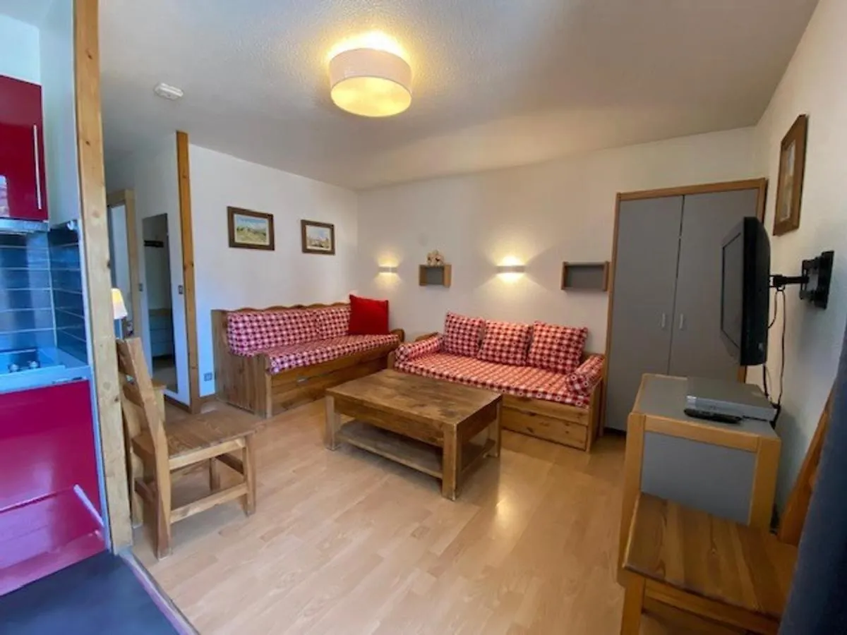Appartement 2* Confort 5 Pers, Balcon, Centre De Brides-Les-Bains, Proche Thermes & Telecabine - Fr-1-512-137 Apartment Brides-les-Bains